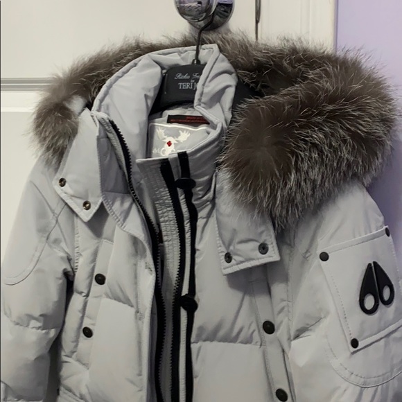 A grey burch Canada moose knuckle - Picture 3 of 3